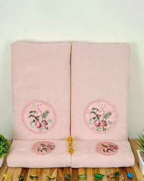 Set of 4 Embroidered Cotton Bath Towels-image-48