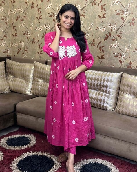 GOSRIKI Women Embroidery Anarkali Kurta Set