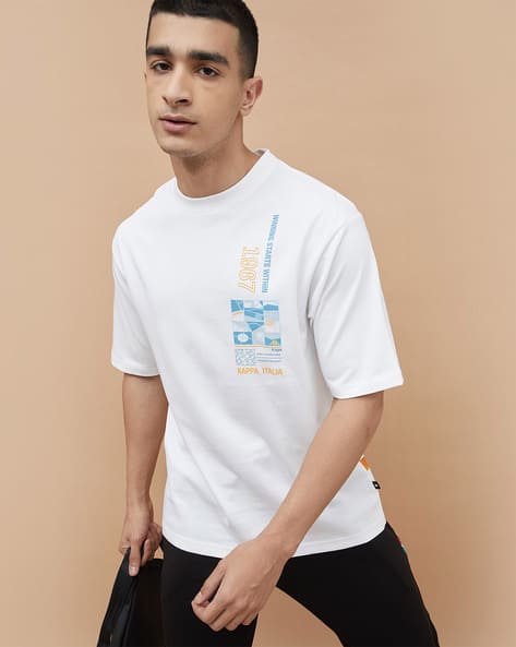 Men Regular Fit Typographic Print T-Shirt