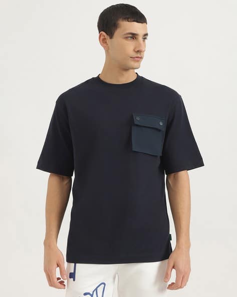 UNITED COLORS OF BENETTON Men Oversized Fit T-shirt