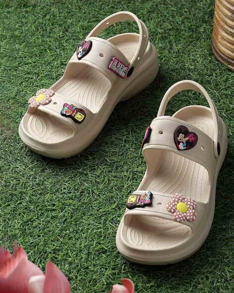 Trase Women Slip-On Open-Toe Clogs