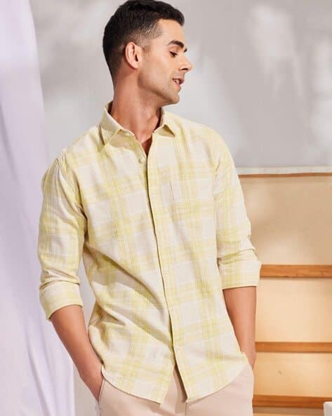Men Checked Regular Fit Shirt