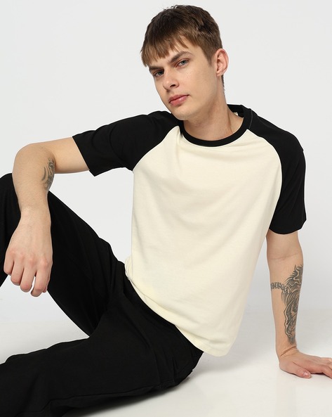 Men Regular Fit Crew-Neck T-Shirt