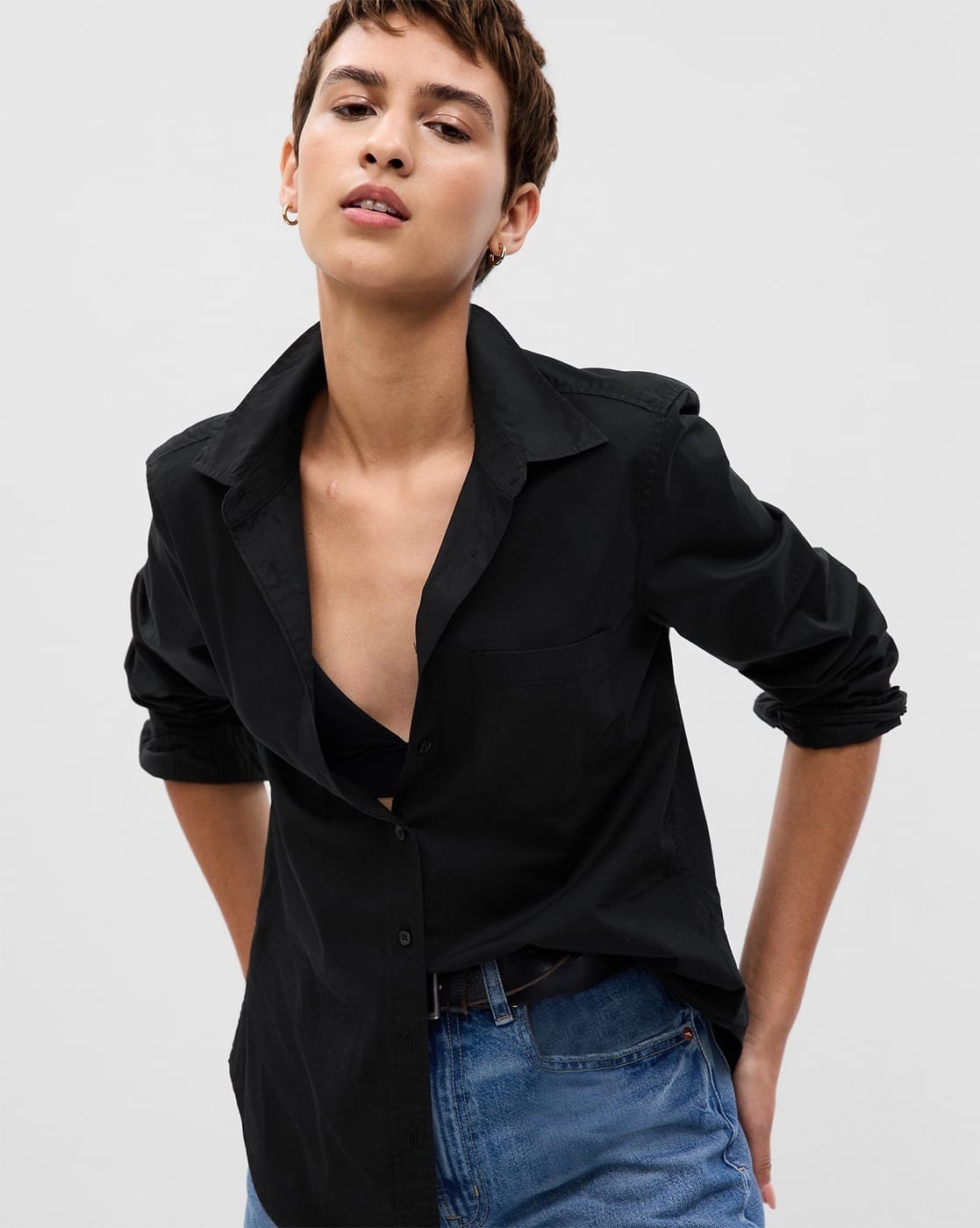 Women Loose Fit Cotton Shirt with Patch Pocket