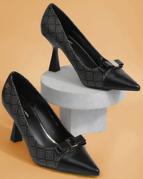 Bata Women Printed Pumps with Metal Accent