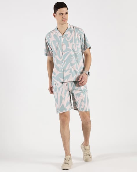 Ravinik Men Printed Shirt & Shorts Co-Ord Set
