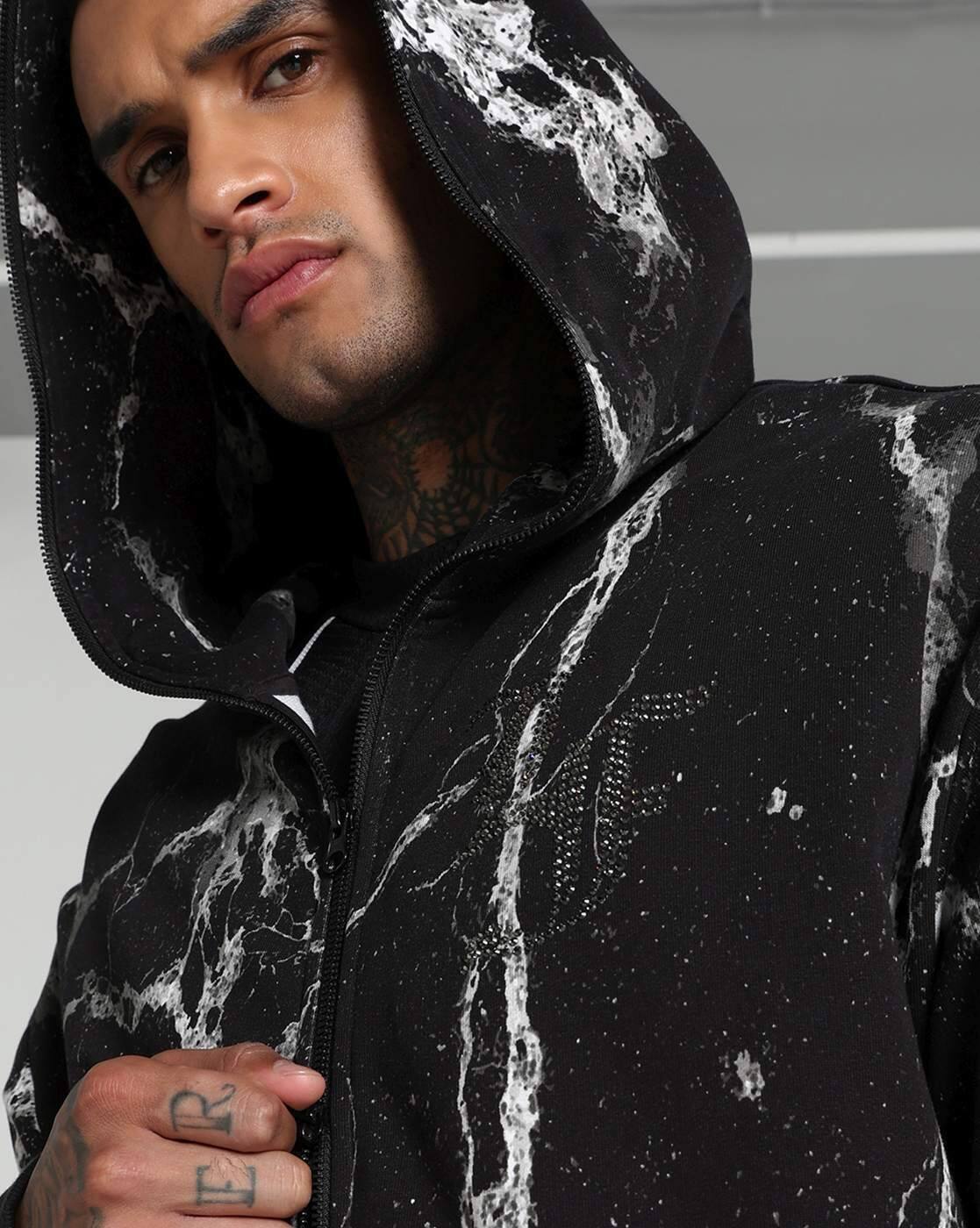 -1117Wx1400H-701096214-black-
