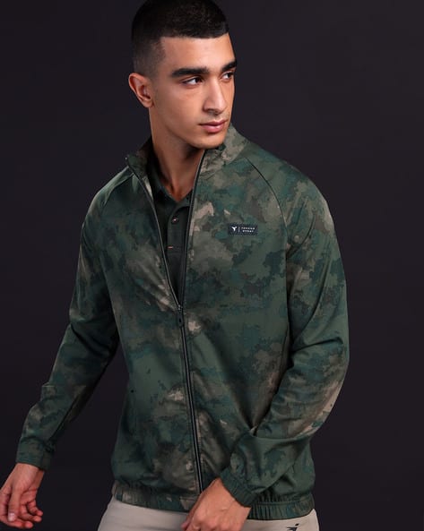 Men Camouflage Print Slim Fit Track Jacket