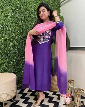 svaraa Women Embroidery Straight Kurta Set-picture-12