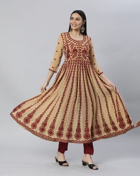 SVARAA Women Embroidered Angrakha Kurta