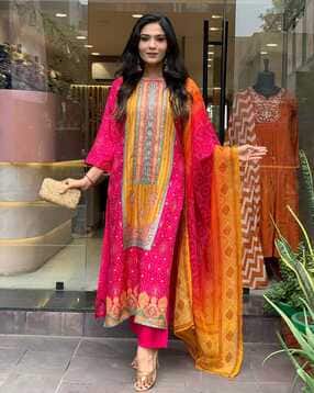 svaraa Women Floral Straight Kurta Set-picture-29