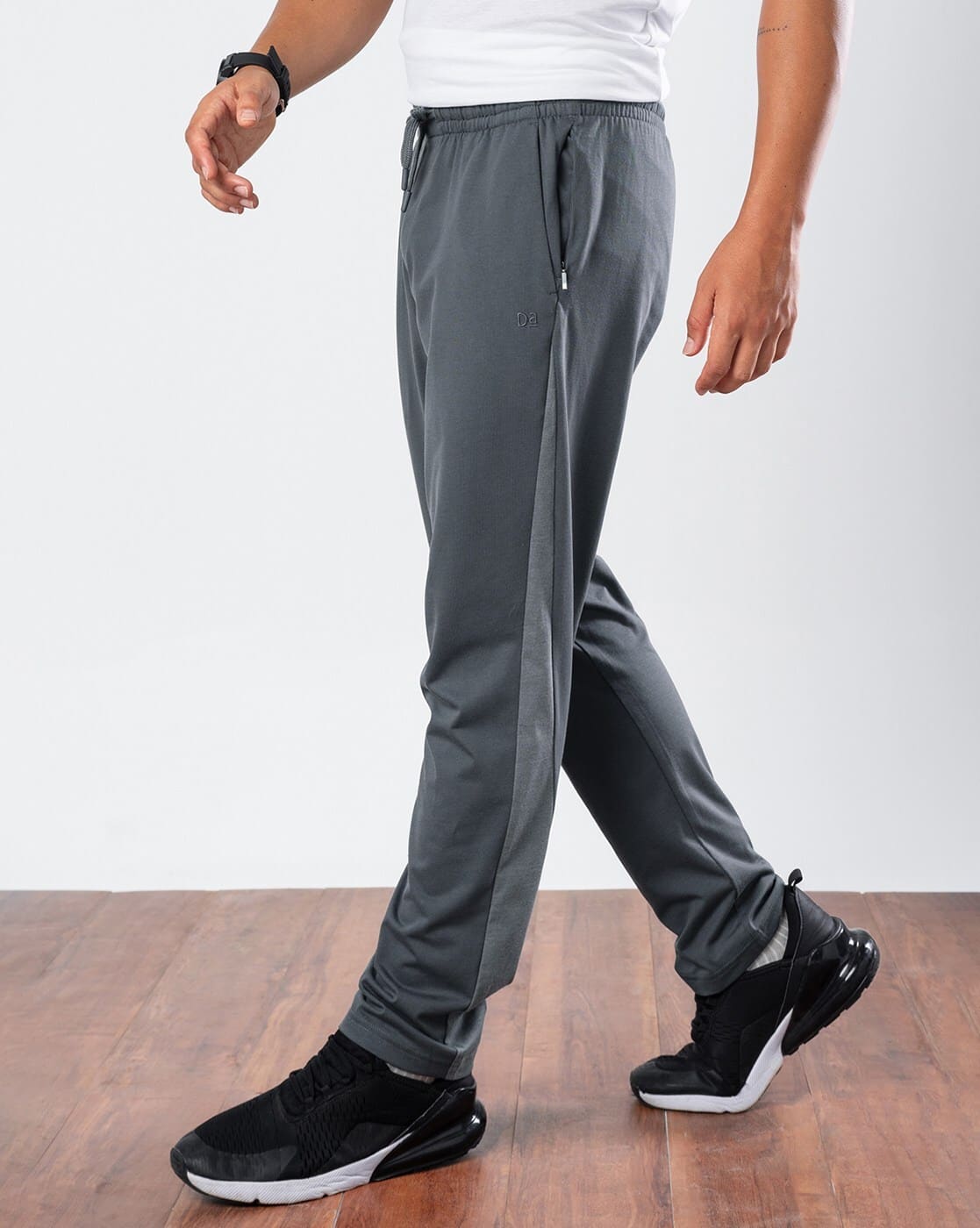 -1117Wx1400H-700659571-grey-