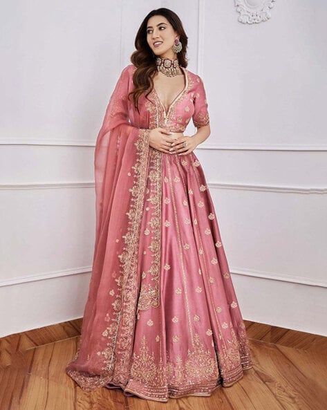 Women Embroidery Lehenga Choli Set with Dupatta