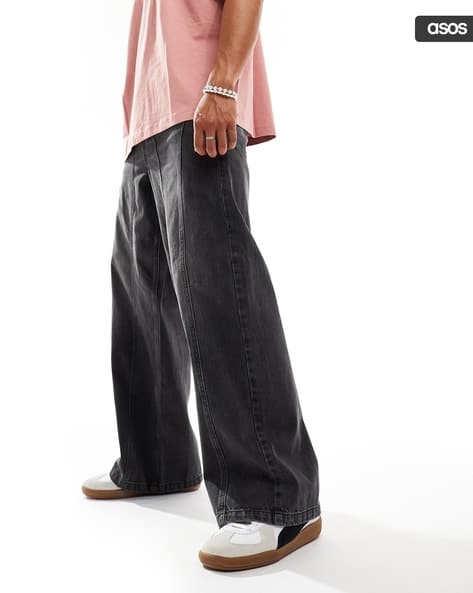 Men Super Baggy Lightly Washed Jeans with Panelling