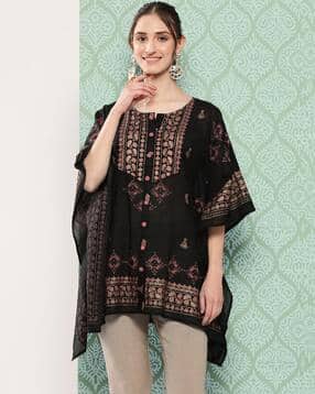 svaraa Women Floral Print Relaxed Fit Top-picture-15