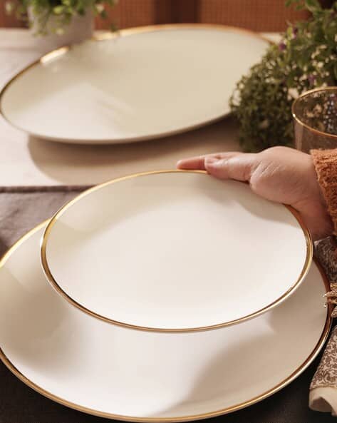Set of Gold Rim Ceramic Dessert Plates