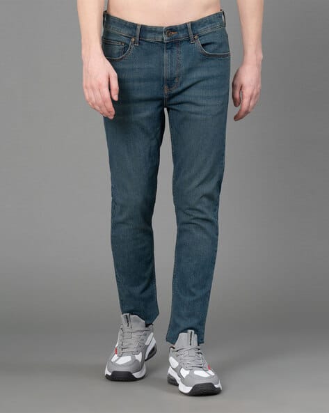 Men Relaxed Fit Mid-Rise Clean Jeans with 5-Pocket Styling
