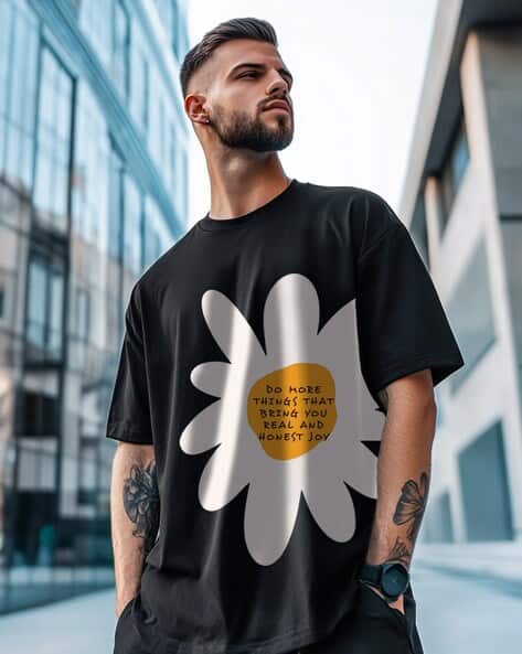 Buy Black Tshirts for Men by VEIRDO Online