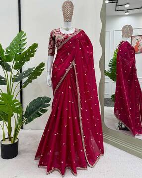 Women Embroidered Saree with Contrast Border