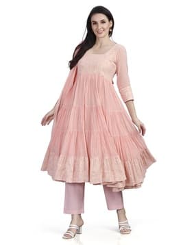 Women Square-Neck Anarkali Kurta Set-image-40