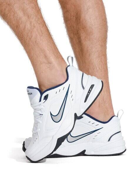 nike air max monarch 4