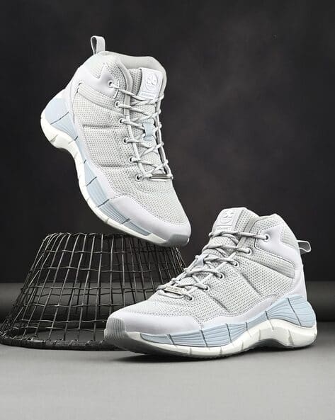 OFF LIMITS Men High-Top Basketball Shoes with Lace Fastening