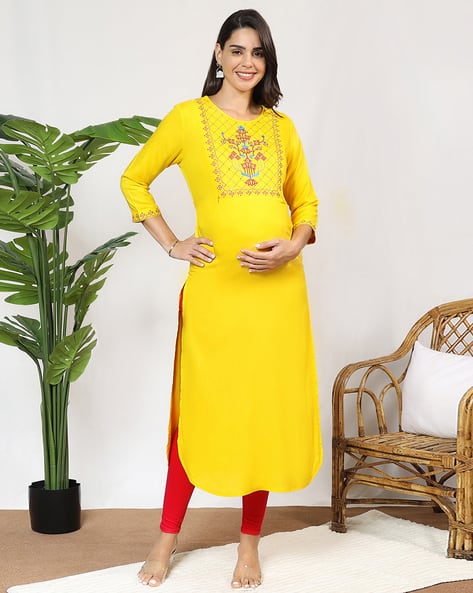 MOMTOBE Embroidered Round-Neck Straight Materinity Kurta