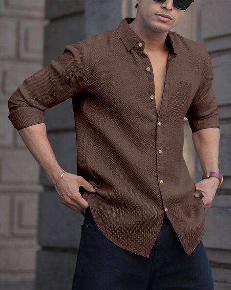 Men Regular Fit Shirt with Spread Collar