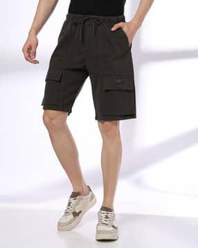 lee cooper Men Slim Fit Flat-Front Regular Fit Cargo Shorts-picture-13