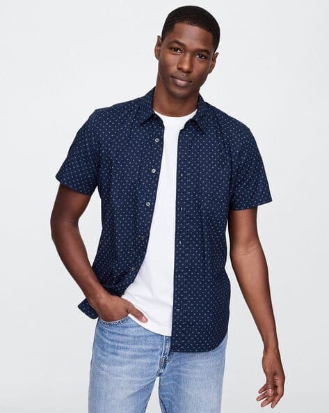 Men Micro Print Regular Fit Poplin Shirt with Patch Pocket
