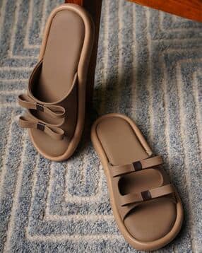 froh feet Women Flat Sandals with Synthetic Upper-picture-21