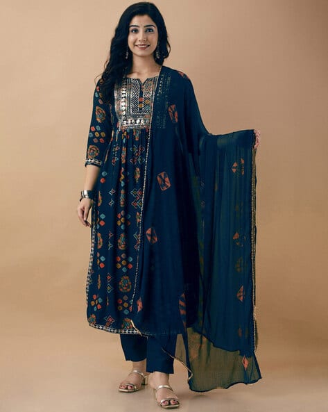 Women Embroidered Straight Kurta Set