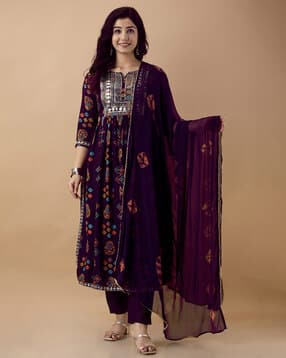 nyrika Women Embroidered Straight Kurta Set-picture-48