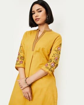 max Women Embroidered Straight Kurta-picture-25