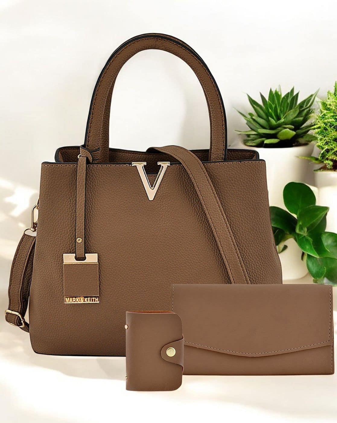 -1117Wx1400H-461985887-beige-