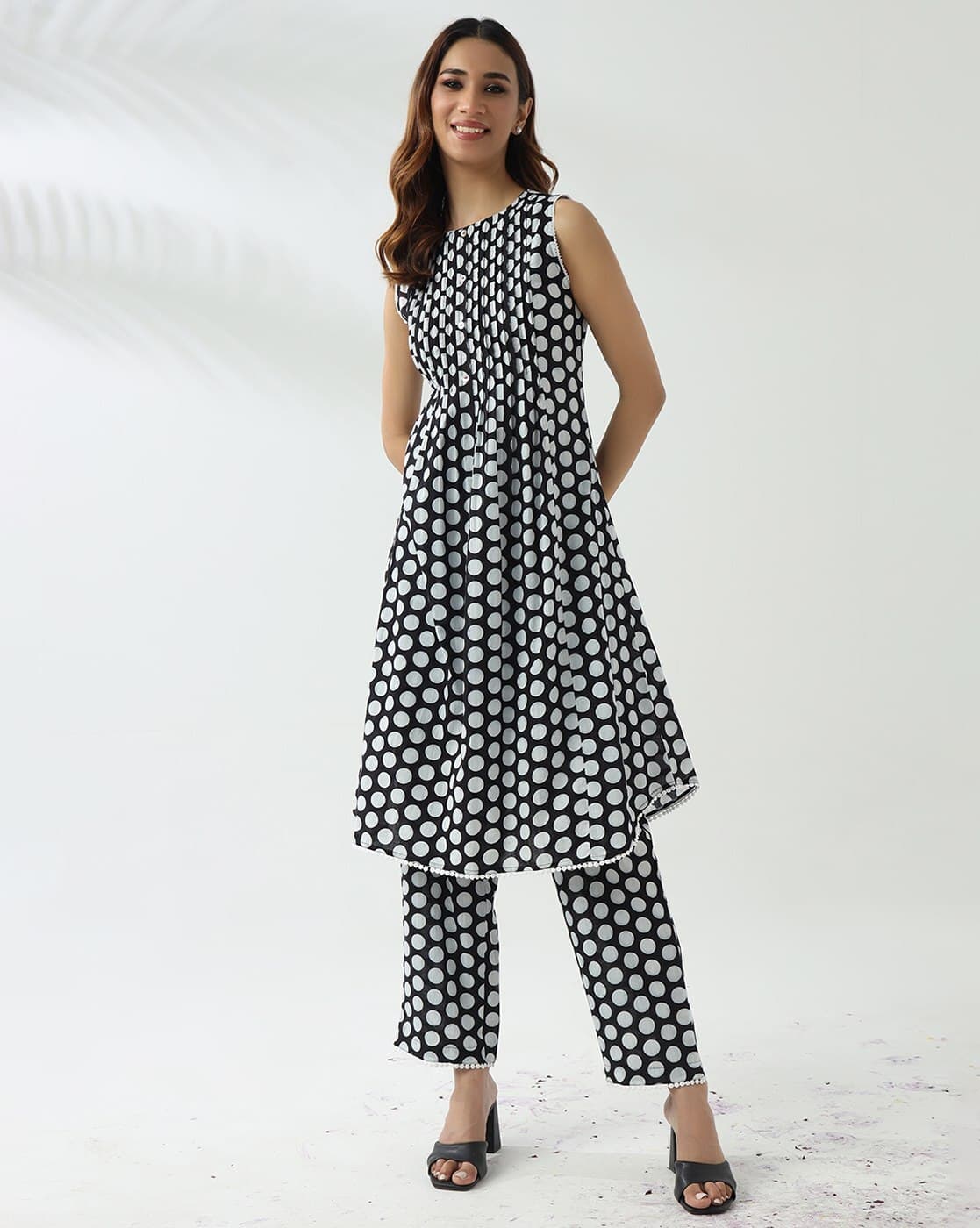 FIORRA Women Polka-dot Flared Kurta Set (Black)