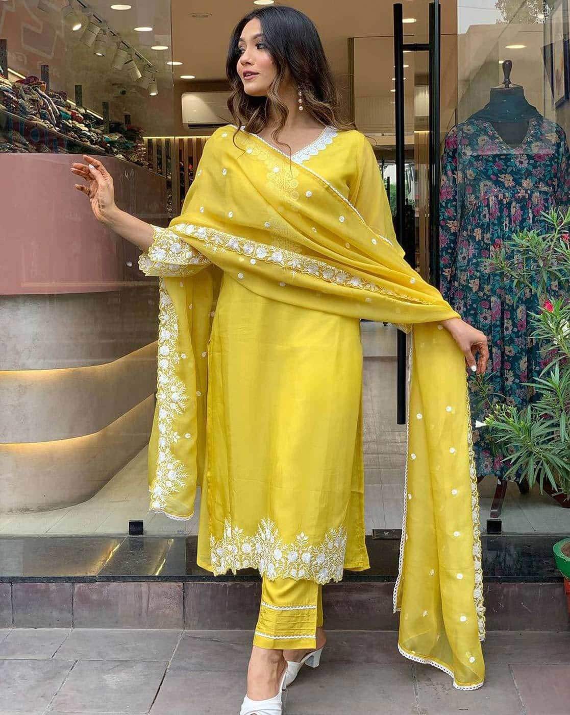 SVARAA Women Embroidered Straight Kurta Set (Yellow)
