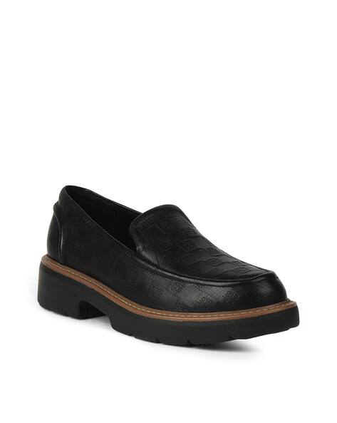 HUSH PUPPIES Women Round-Toe Slip-On Loafers