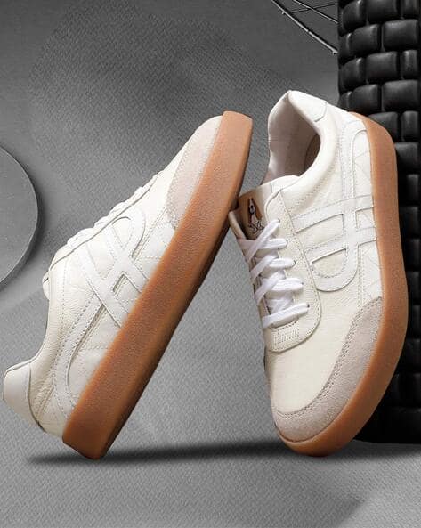 HUSH PUPPIES Women Round-Toe Casual Shoes with Lace Fastening
