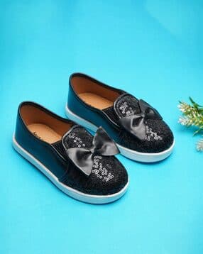boyz n galz Girls Embellished Casual Shoes with Bow Accent-picture-53