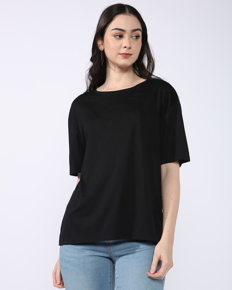 Crew-Neck T-shirt with Curved Hem