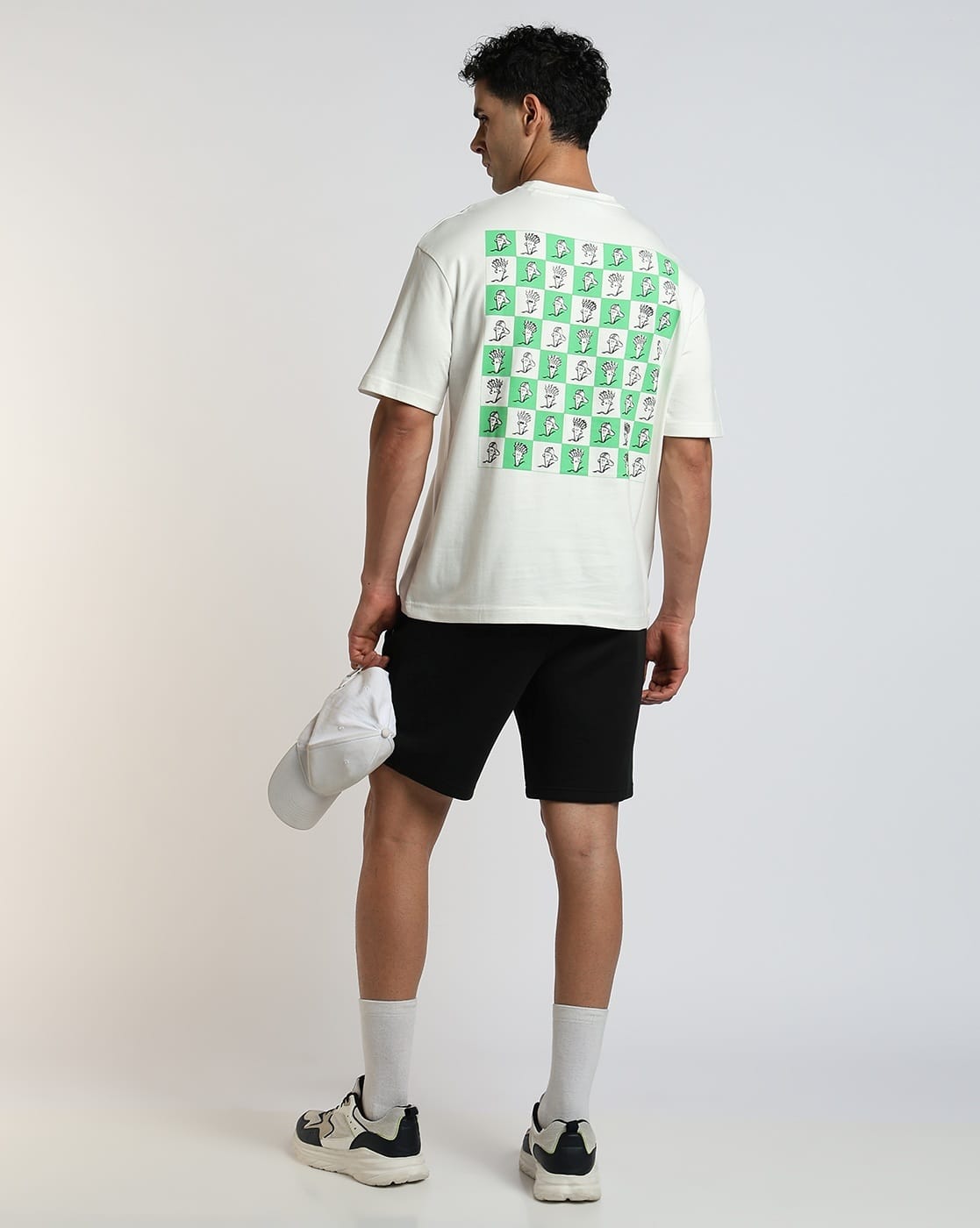 Buy Off White Tshirts for Men by Altheory by AZORTE Online | Ajio.com