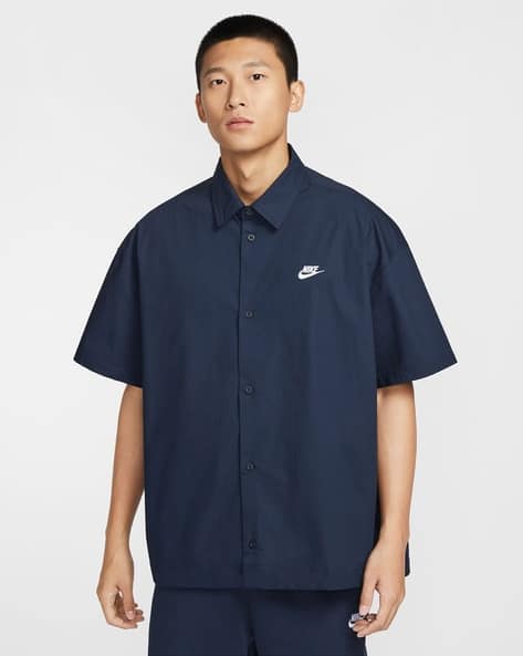 NIKE Men Regular Fit Shirt with Spread Collar