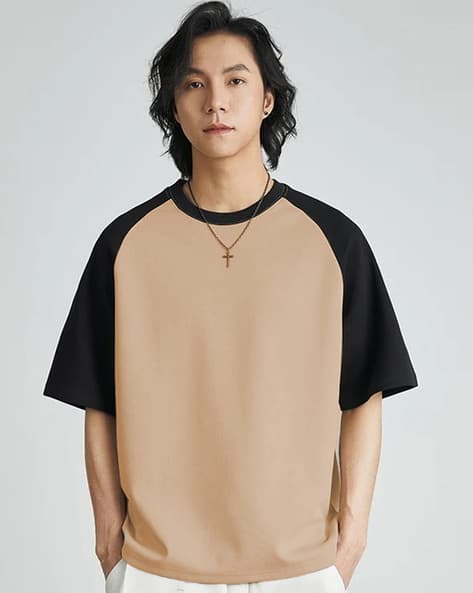 Clafoutis Men Colour-block Oversized Fit Crew- Neck T-Shirt