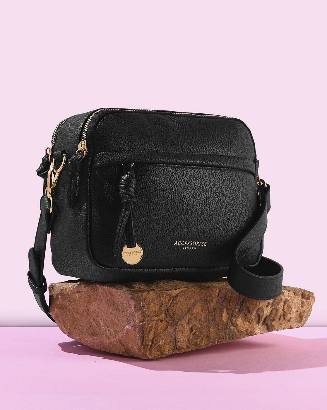 クロネコ -1117Wx1400H-466970223-black-