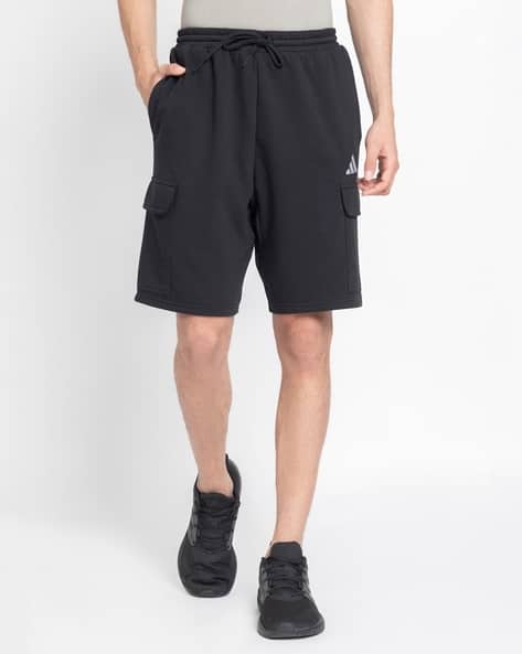 Men Felczy Regular Fit Cargo Shorts with Logo Print