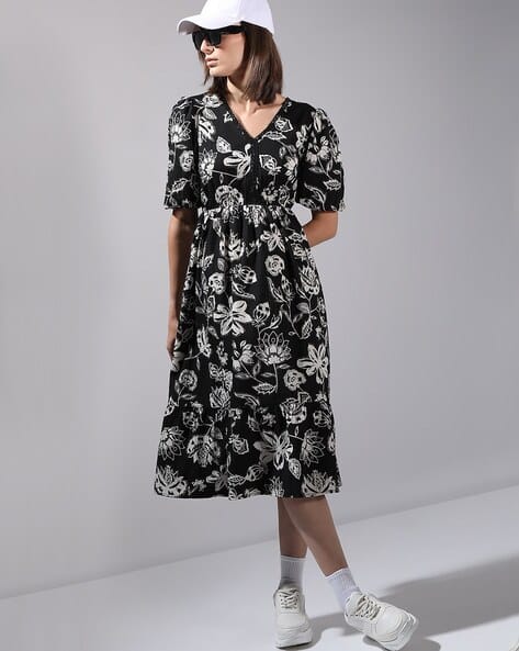 Buy Black Dresses for Women by Vero Moda Online | Ajio.com