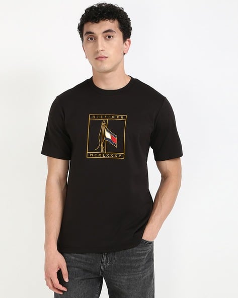TOMMY HILFIGER Men Interlock Pique Icon Regular Fit Crew-Neck T-Shirt