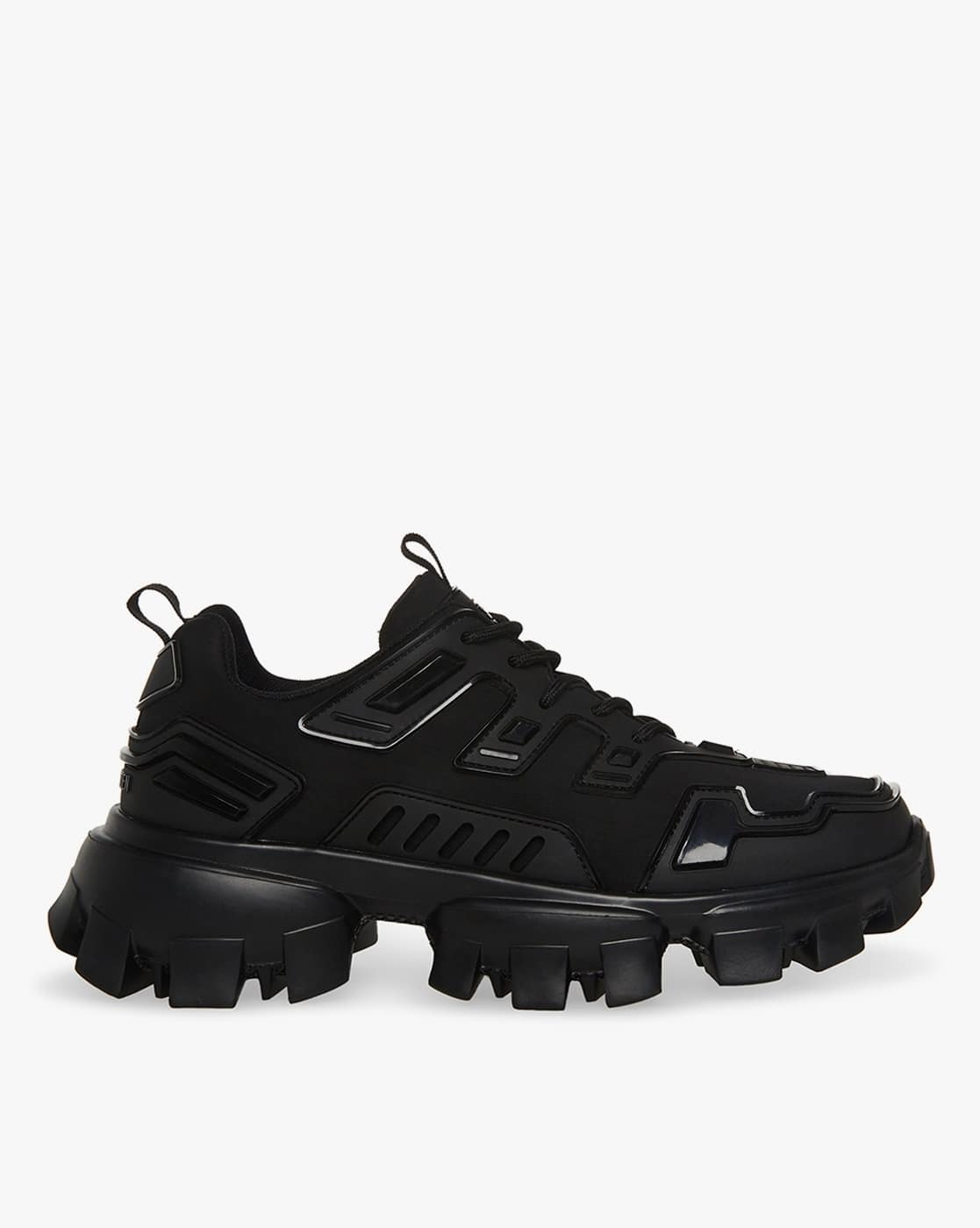 Prize Low-Top Lace-Up Sneakers