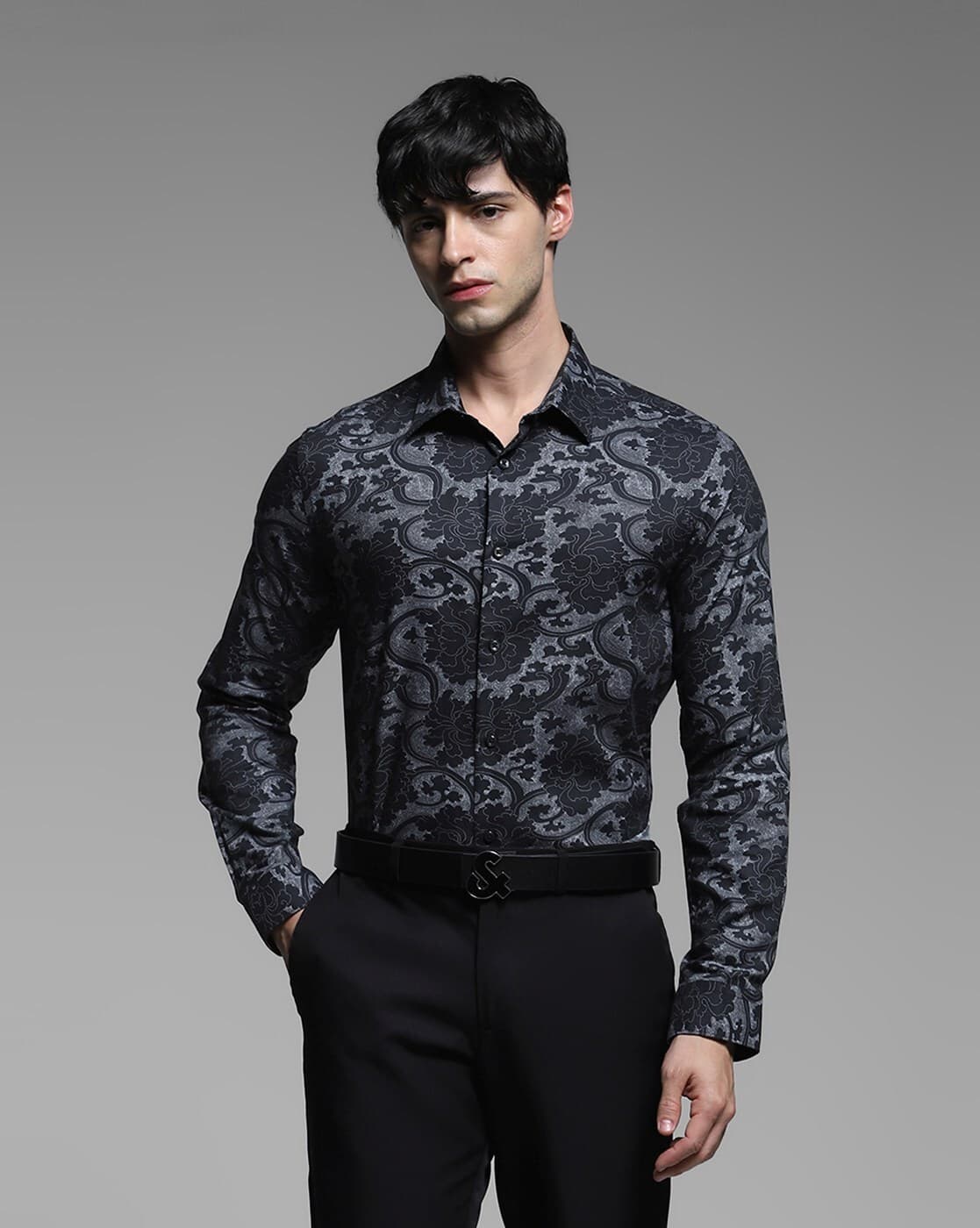 Men Floral Print Slim Fit Shirt